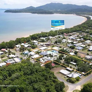 Kurrimine Kurrimine Beach